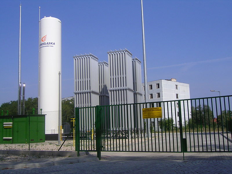 Instalacja LNG (radwa/Wikipedia)