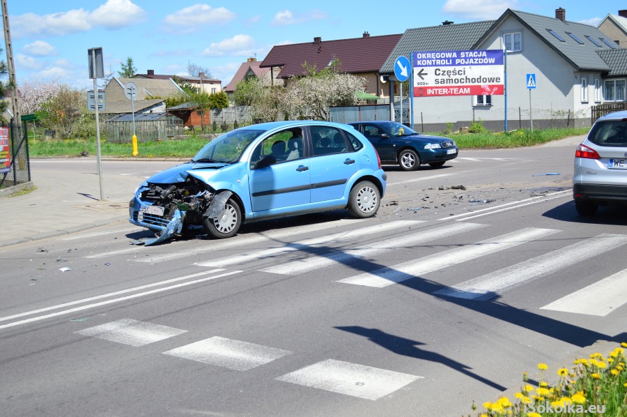 Skrzyżowanie to miejsce, gdzie często dochodzi do wypadków. Kraksa z maja 2015 (iSokolka.eu)