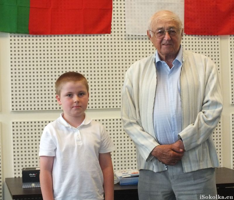 Najmłodszy i najstarszy uczestnik turnieju (iSokolka.eu)