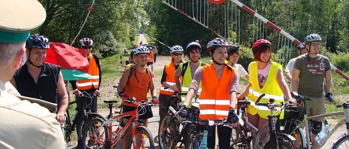 Rowerowa wycieczka z Białorusi na przejściu w Chworościanach. Maj 2012